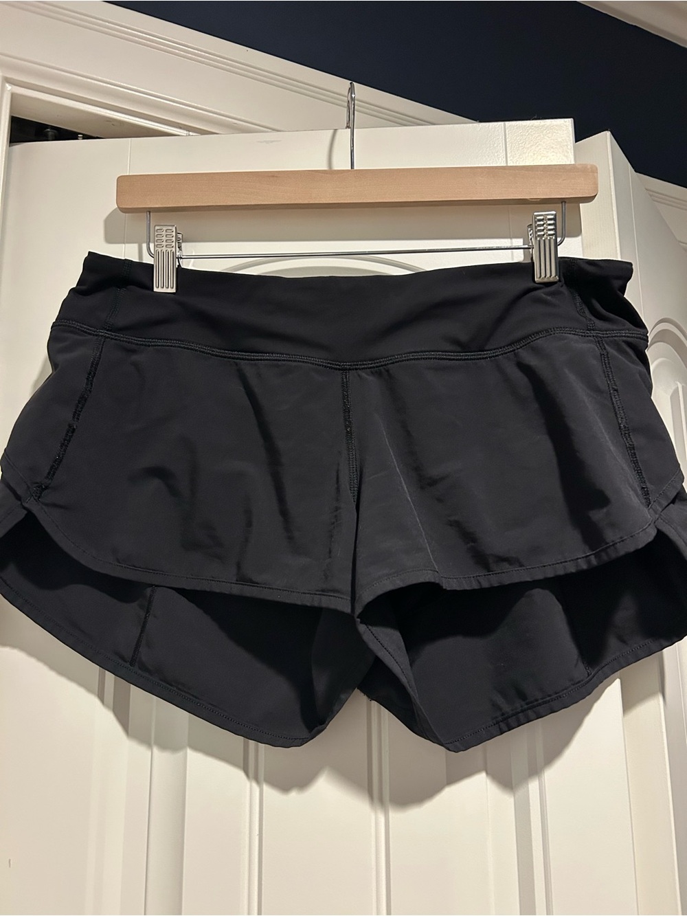 Lululemon Women's Black Shorts